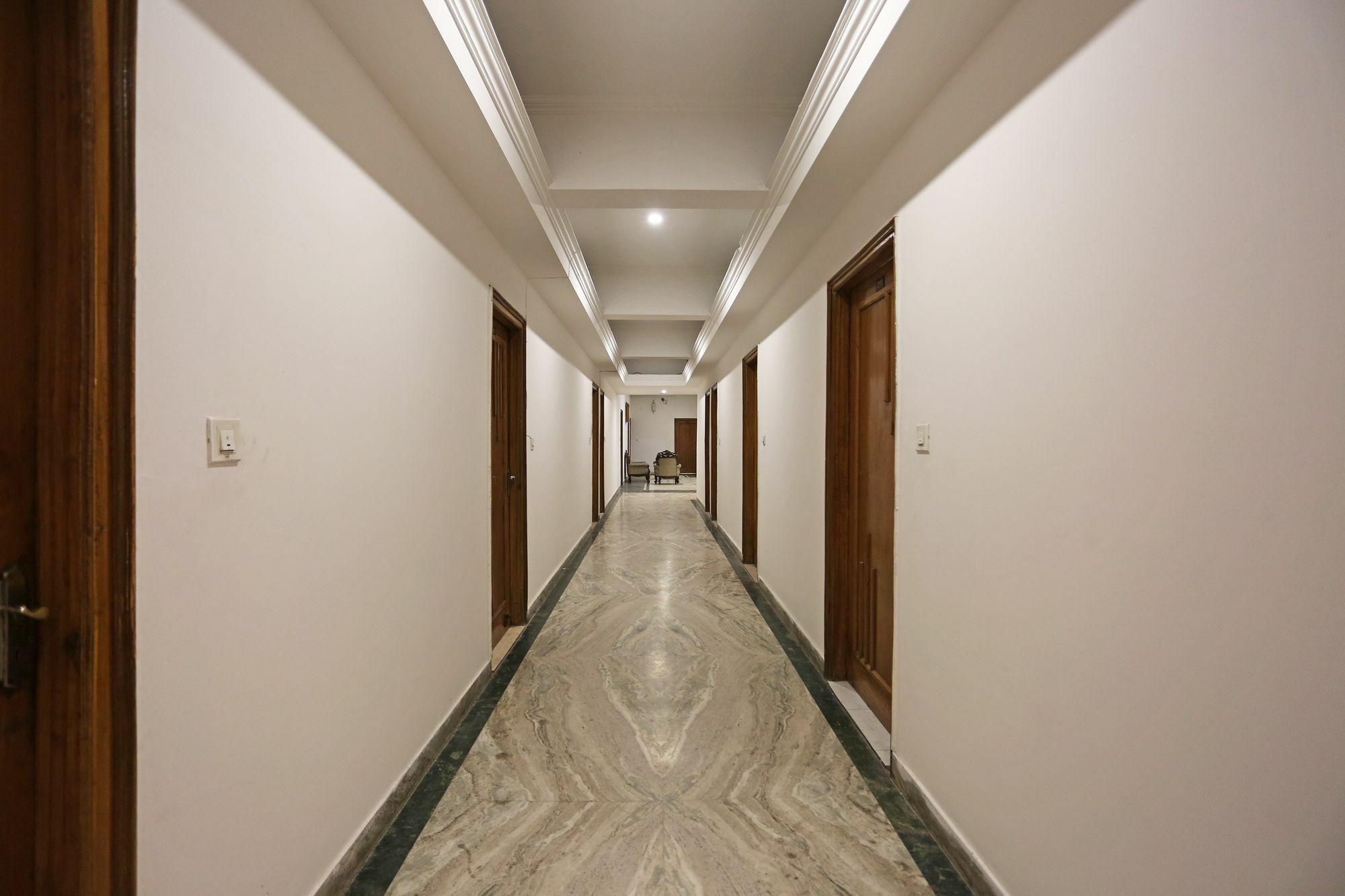 Oyo 10072 Hotel Amrit Regency Dehradun Zewnętrze zdjęcie